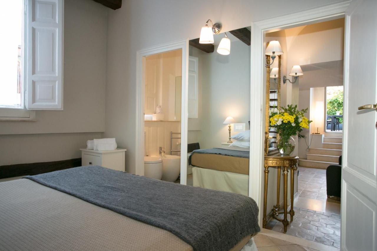 Appartement Your Prestigious Penthouse At The Spanish Steps à Rome Extérieur photo