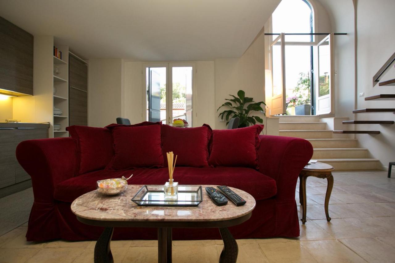 Appartement Your Prestigious Penthouse At The Spanish Steps à Rome Extérieur photo